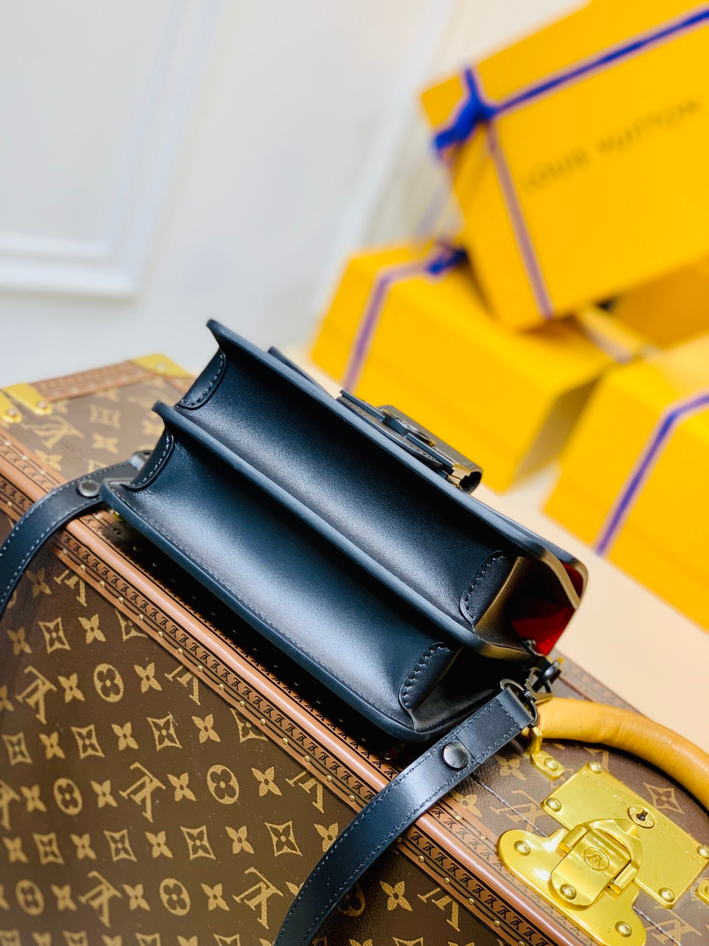 Louis Vuitton Mini Dauphine