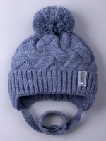 Шапка вязаная демисезонная на завязках для детей