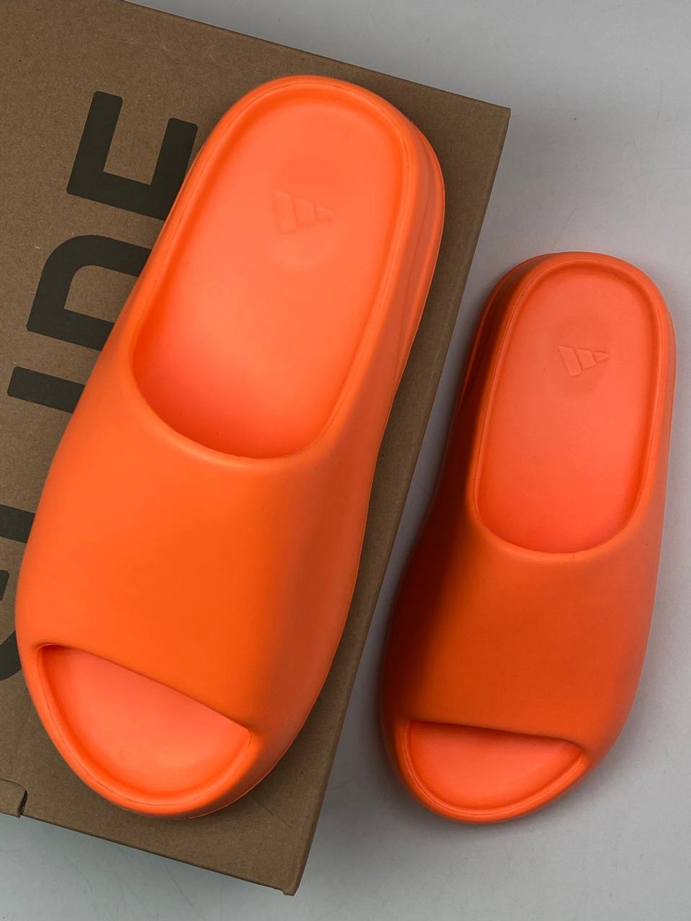 Слиперы Yeezy