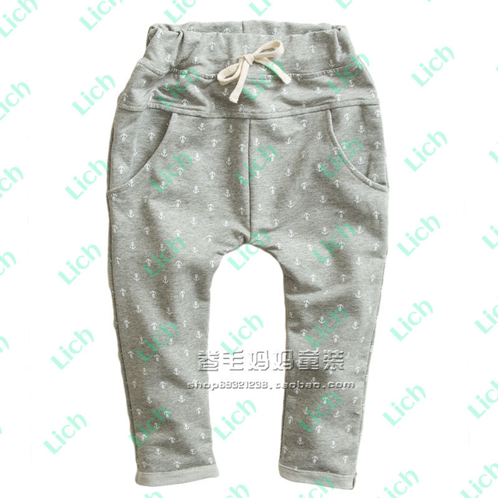 Штаны однотонные спортивные с изображением якорей