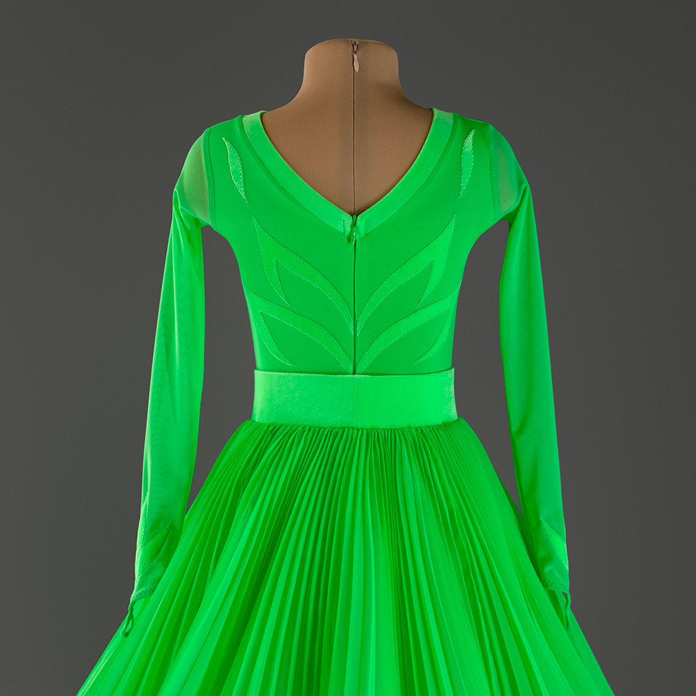 пошив платьев для танцев