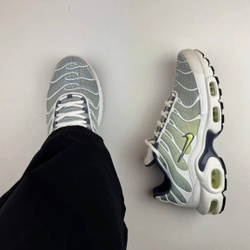 Nike Air Max Tn Plus Pebble Grey Lime