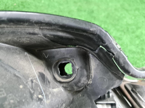 Битая Фара левая Suzuki Vitara 2 (2014-2019) галоген