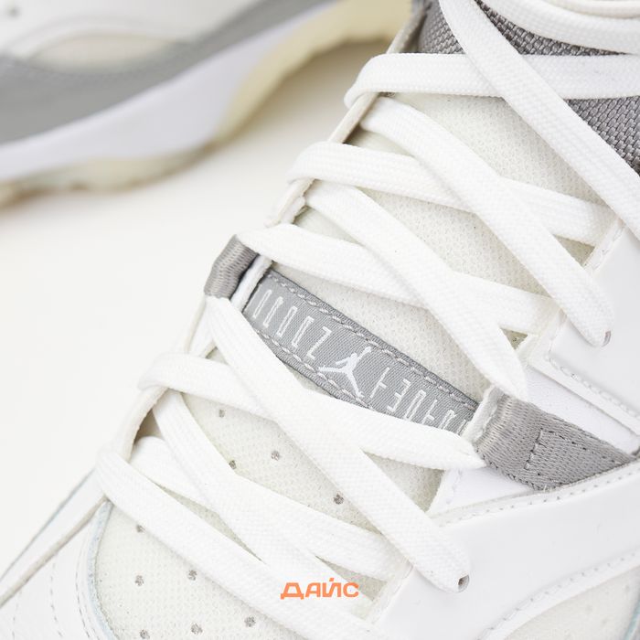 Кроссовки Jordan Two Trey 