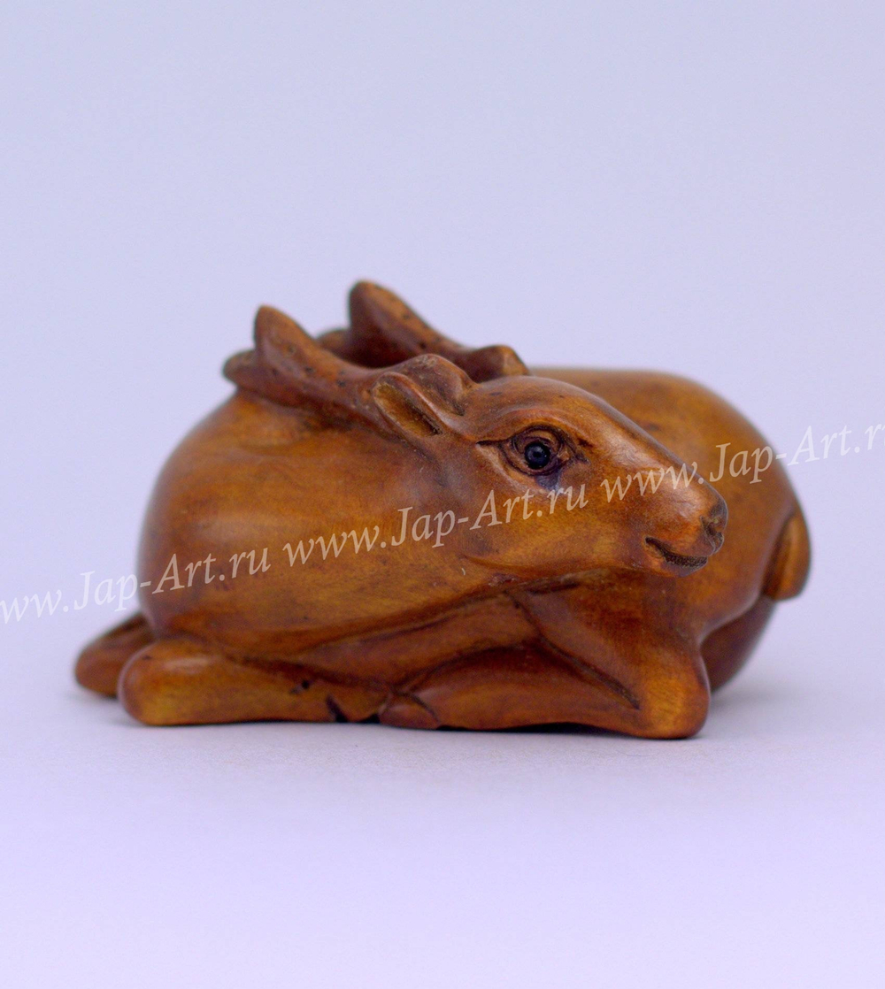 Нэцкэ Олененок