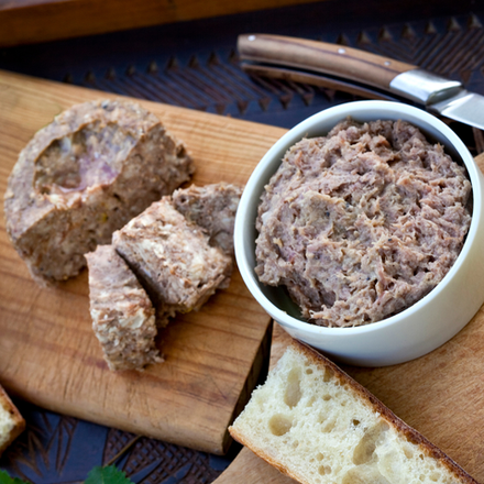 Паштеты, риеты, тушенка