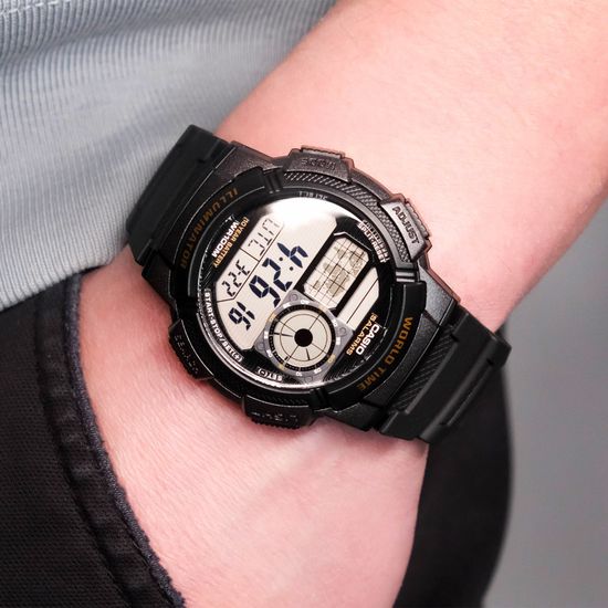 Наручные часы CASIO AE-1000W-1A