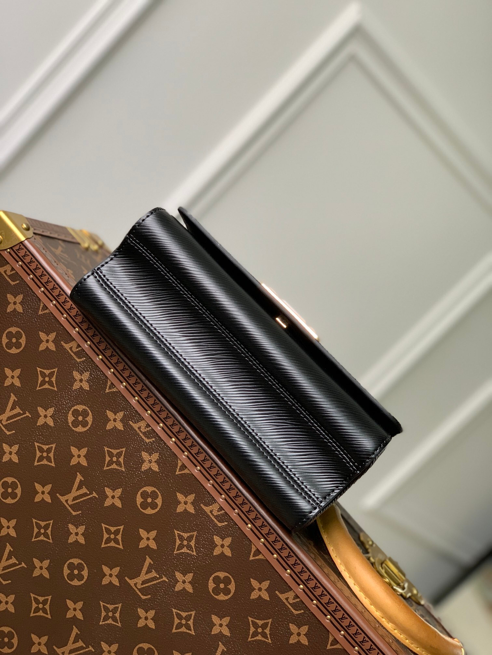 Louis Vuitton Twist MM