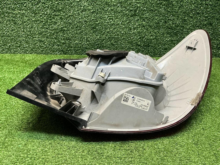 Фонарь левый Mercedes A W176 (2012-2015)