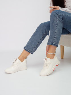 Кроссовки женские демисезонные