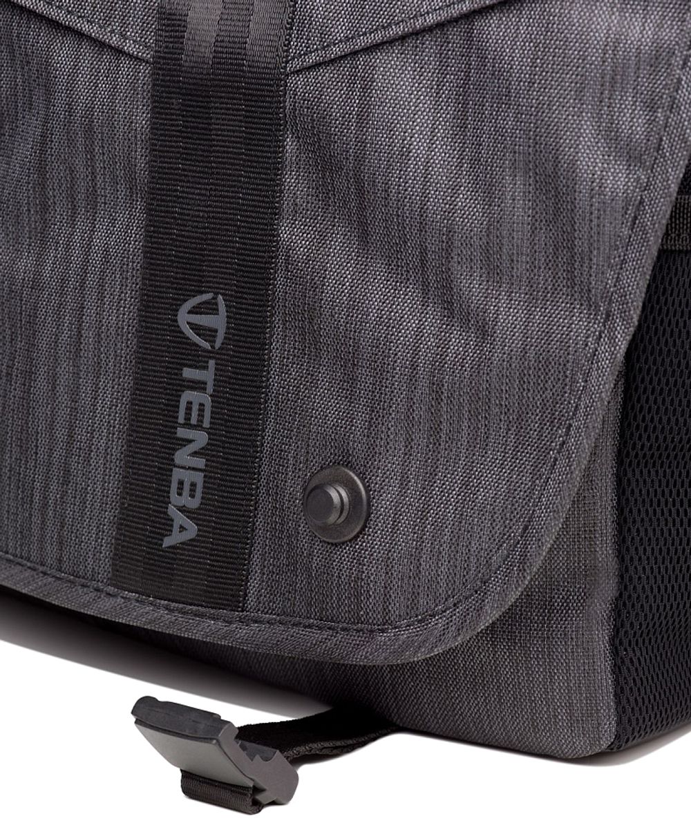 Tenba DNA Messenger 8 Graphite
