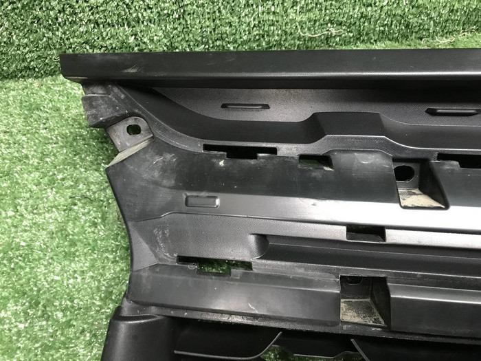 Решетка радиатора Renault Duster 1 (2015-2021)