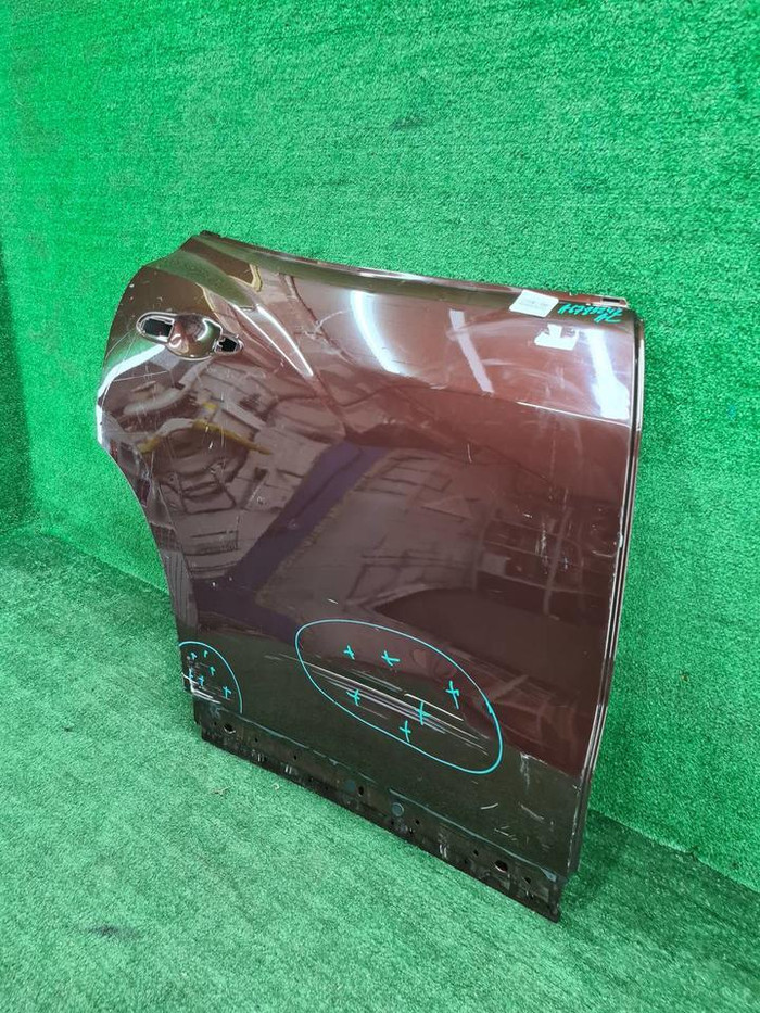 Дверь задняя правая Maserati Levante (2016-2024)