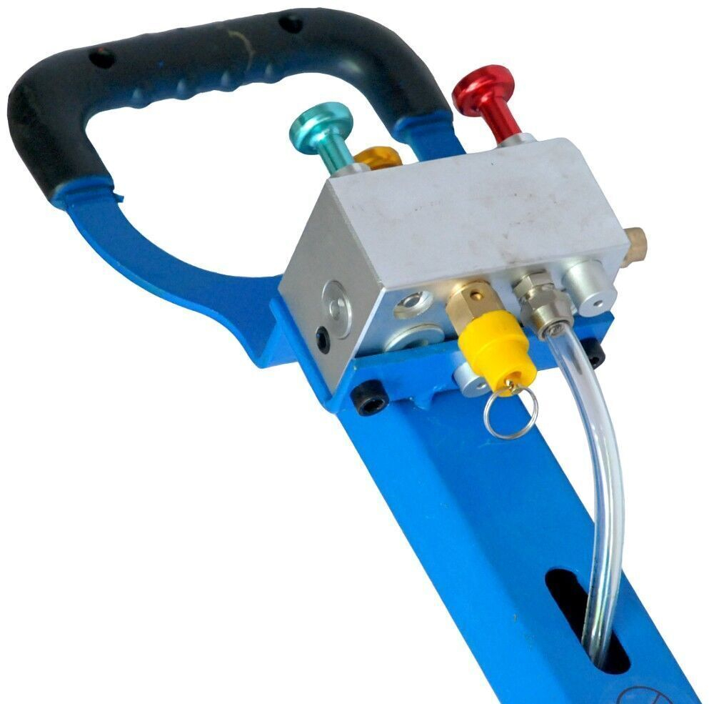 Домкрат T08105A пневматический с ручкой 5 т AE&T 3-секционный