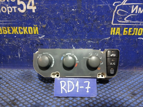 Блок управления климат-контролем Honda CR-V 1996