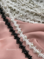 Тесьма ажурная  с черным жемчугом