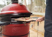 Керамический гриль Kamado Joe Big Joe II, 61 см, красный, с ножками и столиками
