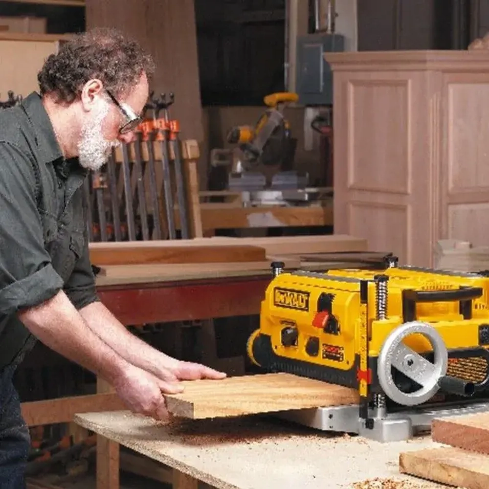 Рейсмусовый станок DeWalt DW735, DW735-KS