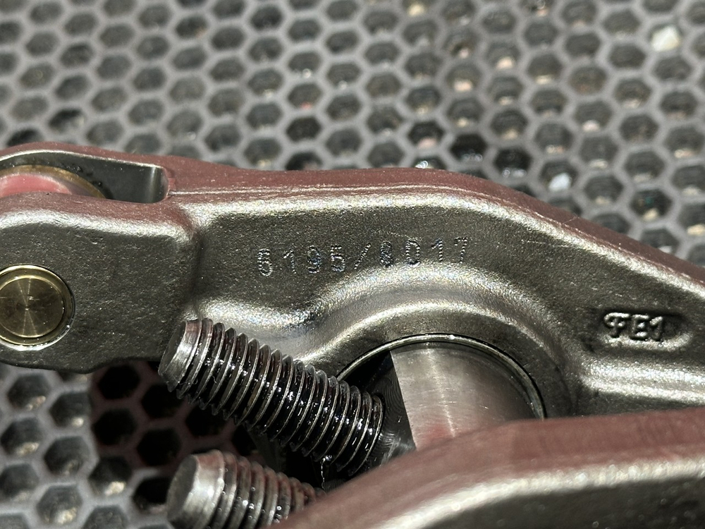 Вал рокеров