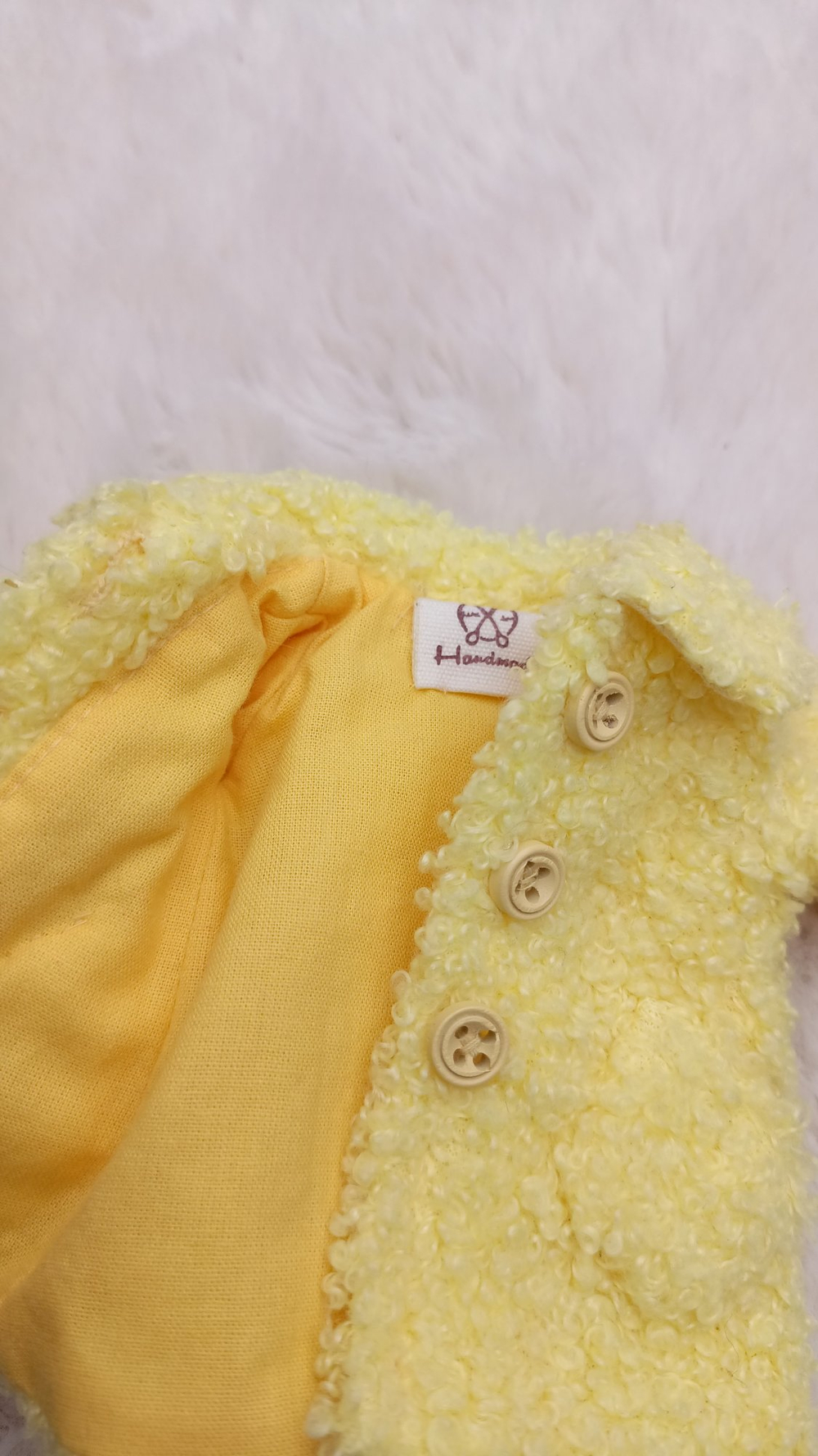 Пальто желтое