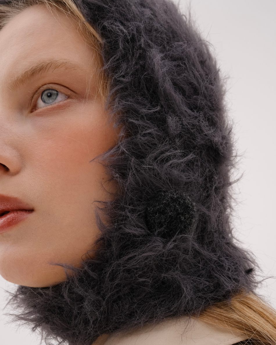 Вязаный чепчик Тучка