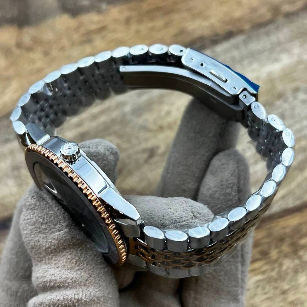 Часы Rado