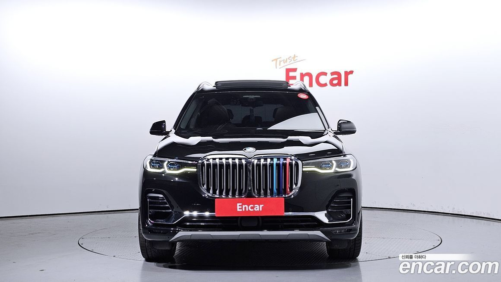 BMW X7 (G07) xDrive 30d Design Pure Excellence 7-и местный (10.2020)