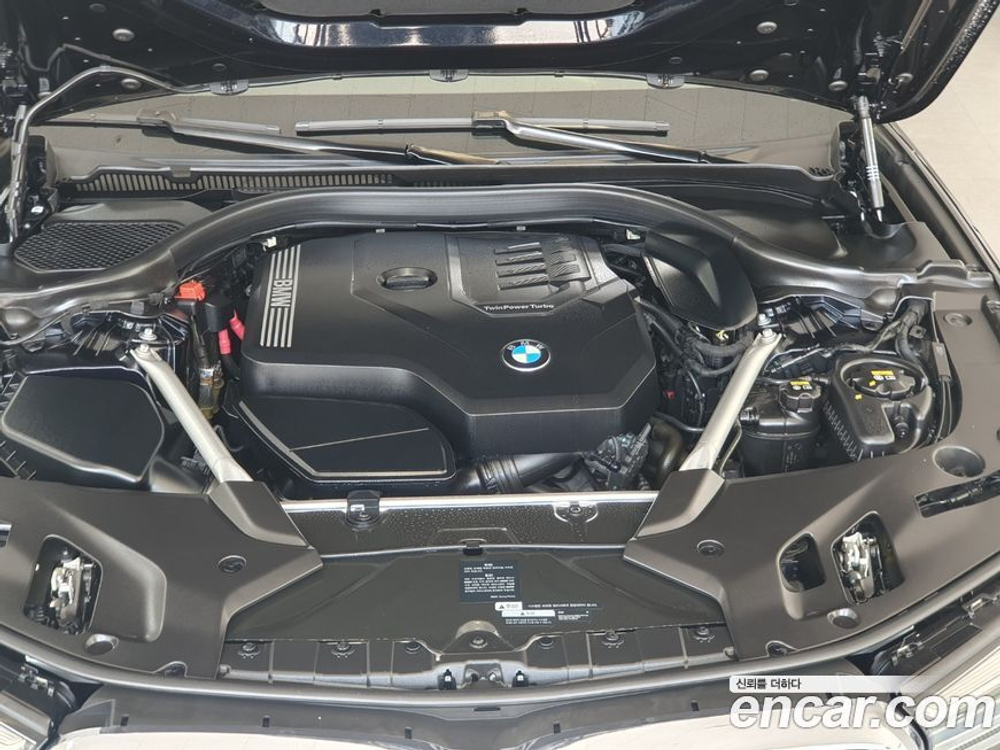 BMW 5 Series (G30) 530i M Sports (01.2021)