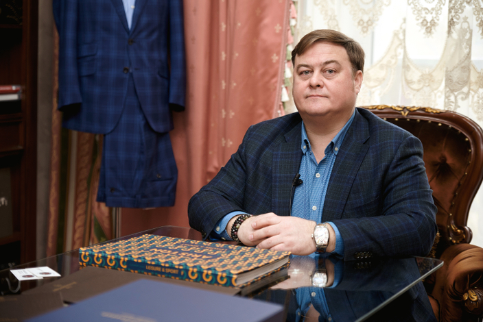 МОДНЫЙ ДОМ "КУТЮРЬЕ"&nbsp;