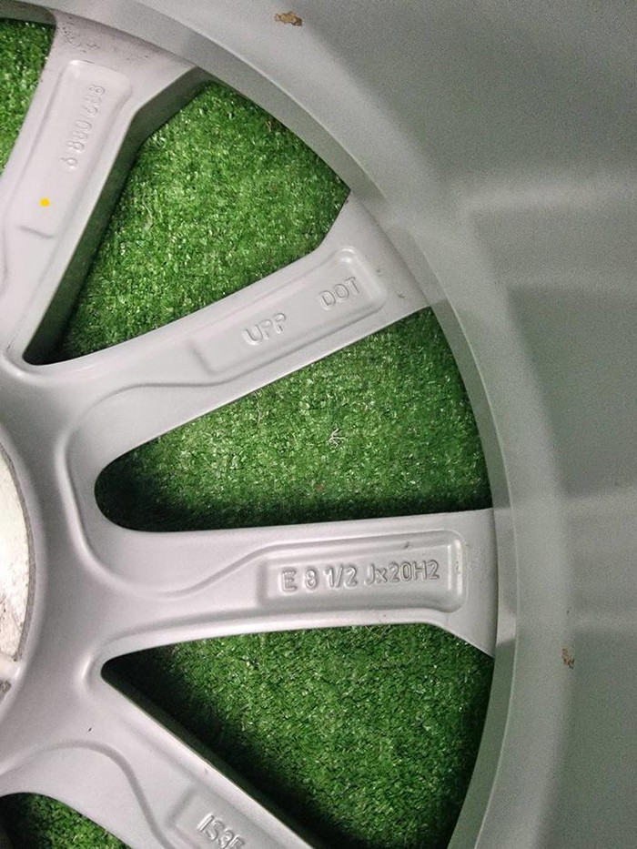 Диск литой R20 BMW X7 G07 (2019-н.в.) 750 стиль