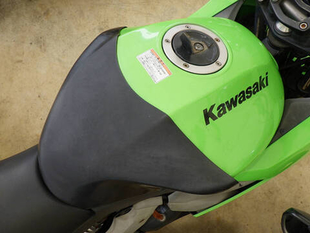 Kawasaki Ninja 400R 2011