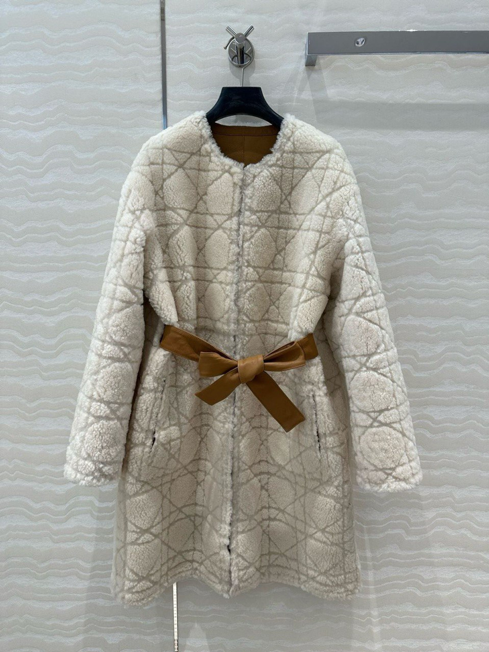 Двусторонняя дубленка Dior