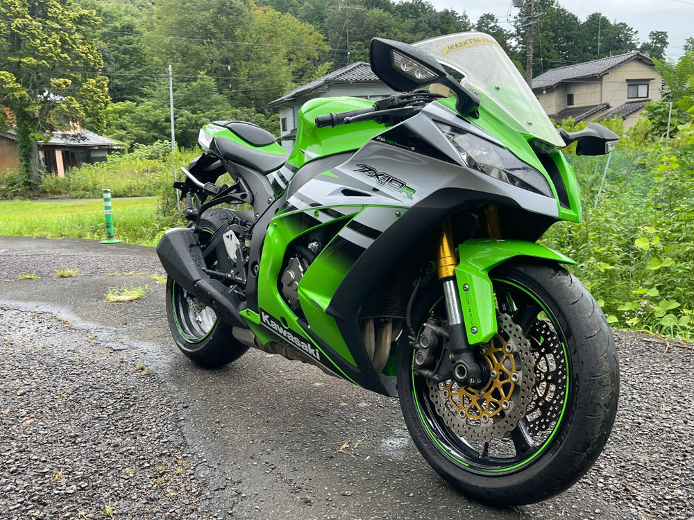 Kawasaki Ninja ZX-10R 038389