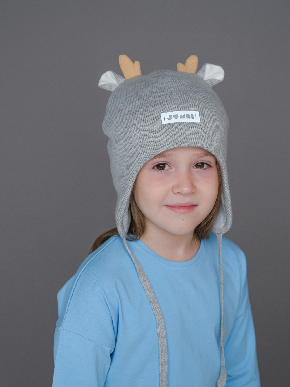 Шапка зимняя вязаная (Жемчужно-пепельный) Олененок