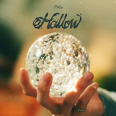 Альбом STRAY KIDS - Hollow [First Press Regular Edition] JAPAN ver.