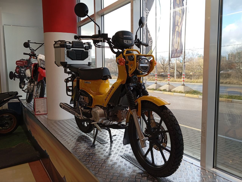 Скутеретта Honda СС110