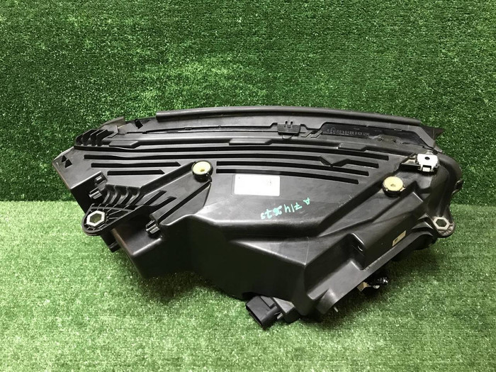 Фара левая Mercedes GLC X253 (2019-2022) LED