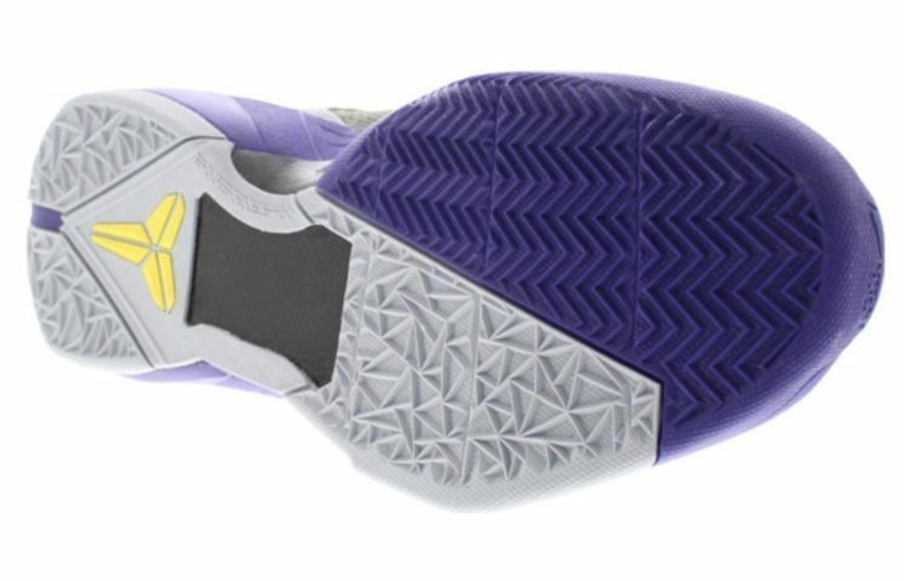 Кроссовки Nike Zoom Kobe 7