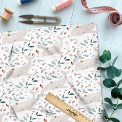 Ткань дюспо пыльные киты и листва на белом фоне