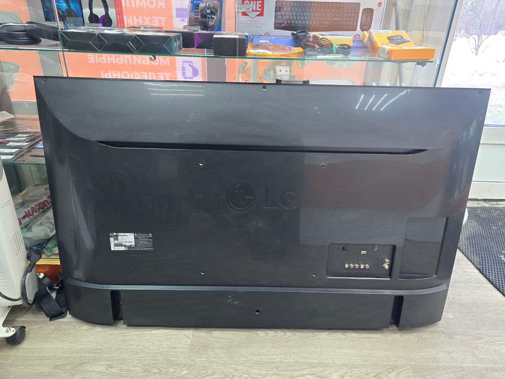 Телевизор LED 49" (124 см) LG 49LF510V