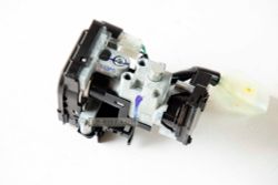 35100-K35-V11. SWITCH ASSY., COMBINATION & LOCK