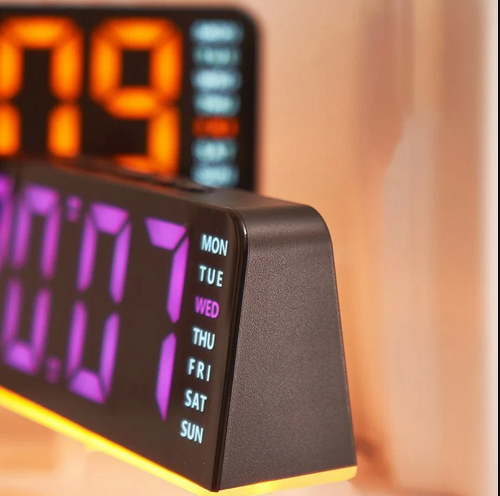 Часы-будильник настольные LED GH9001 черный корпус