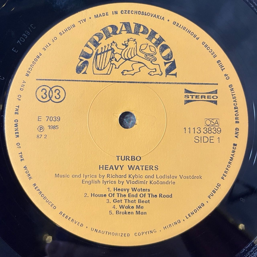 Винтажная виниловая пластинка LP Turbo Heavy Waters (Чехословакия 1985)