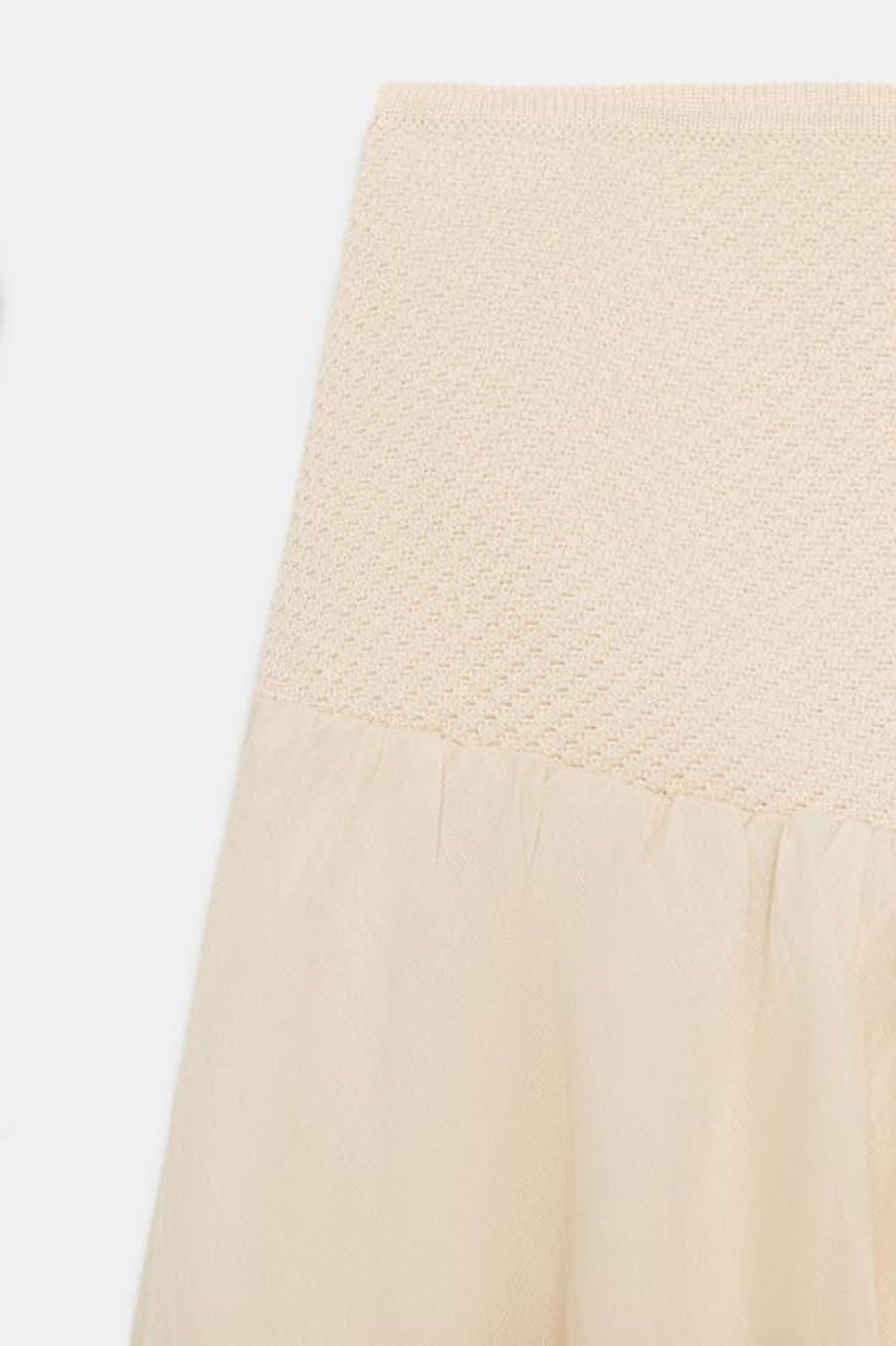 ZARA ЮБКА ОБЪЕМНОГО КРОЯ ИЗ КОМБИНИРОВАННОГО ТРИКОТАЖА, ЭКРЮ