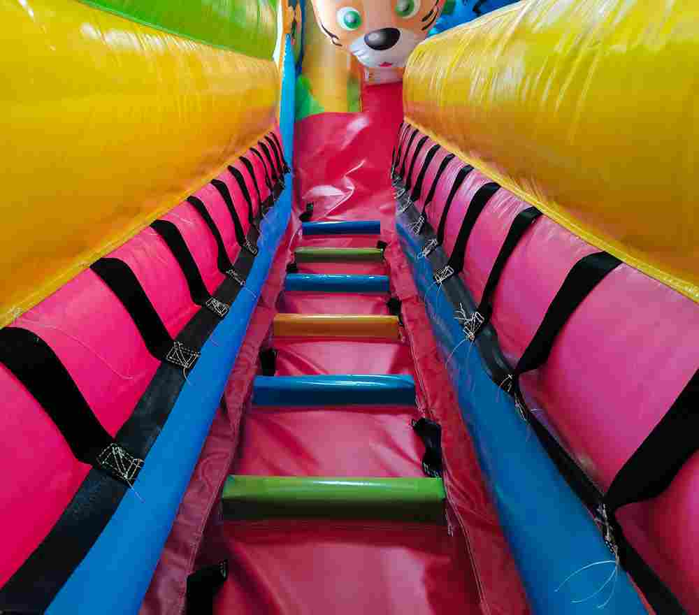 Коммерческий надувной батут «Тигриная страна 3», 8*4*5 м