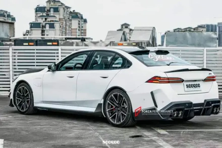 Карбоновый обвес для BMW M5 G90 2025+ БМВ