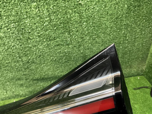 Фонарь крышки багажника Geely Preface (2024-н.в.)