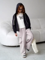 Спортивный костюм для девочки в школу