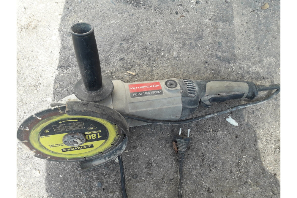 УШМ ИНТЕРСКОЛ УШМ-180/1800М 1800Вт 8000об/мин 1800мм (59.1.1.00)