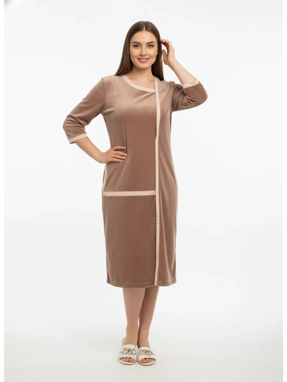 Велюровый халат на молнии